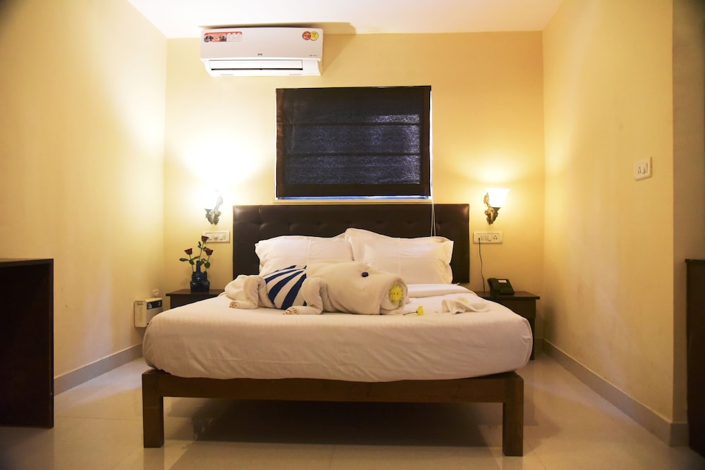 TICLO RESORTS 15/47