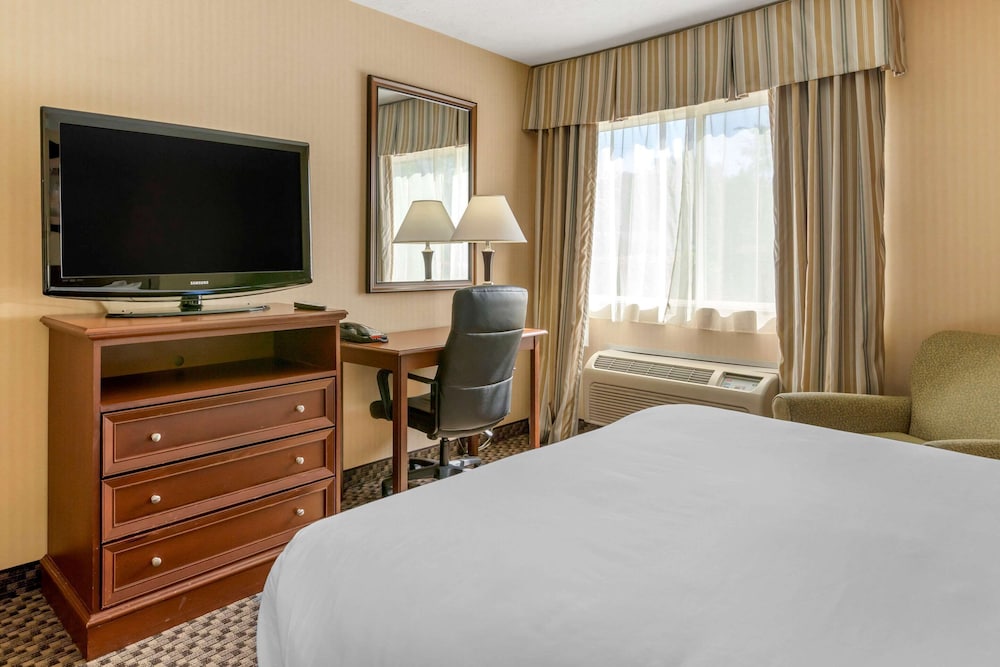 Comfort Inn Traverse City 21/59
