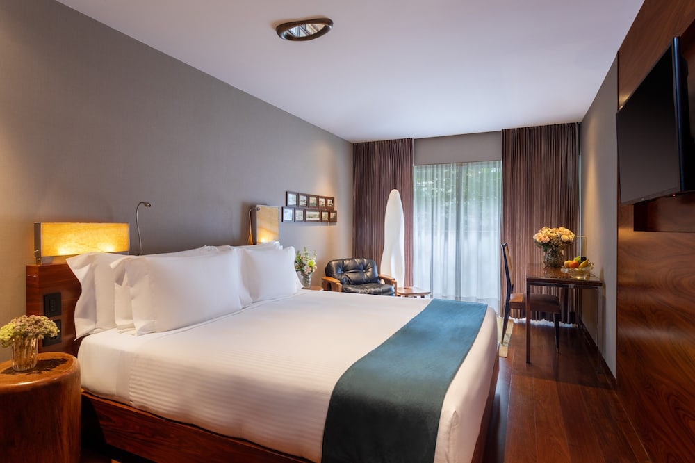 INNER, SUPERIOR, APARTMENT, KING BED, WITH VIEW
