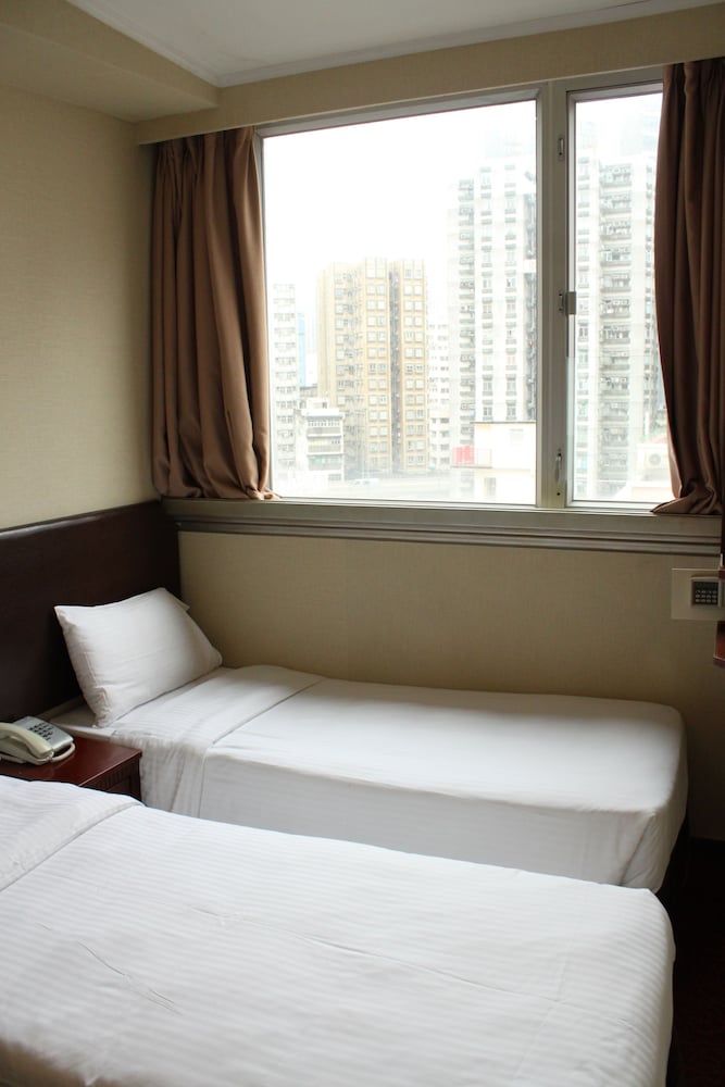 ORIENTAL LANDER HOTEL 22/41