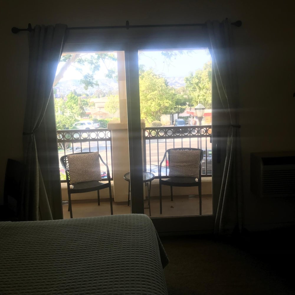 Bella Capri Inn 35/58
