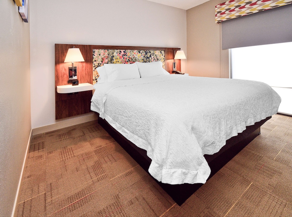 جناح بسرير كينج مع أريكة، Hampton Inn Santee-I-95 3/10