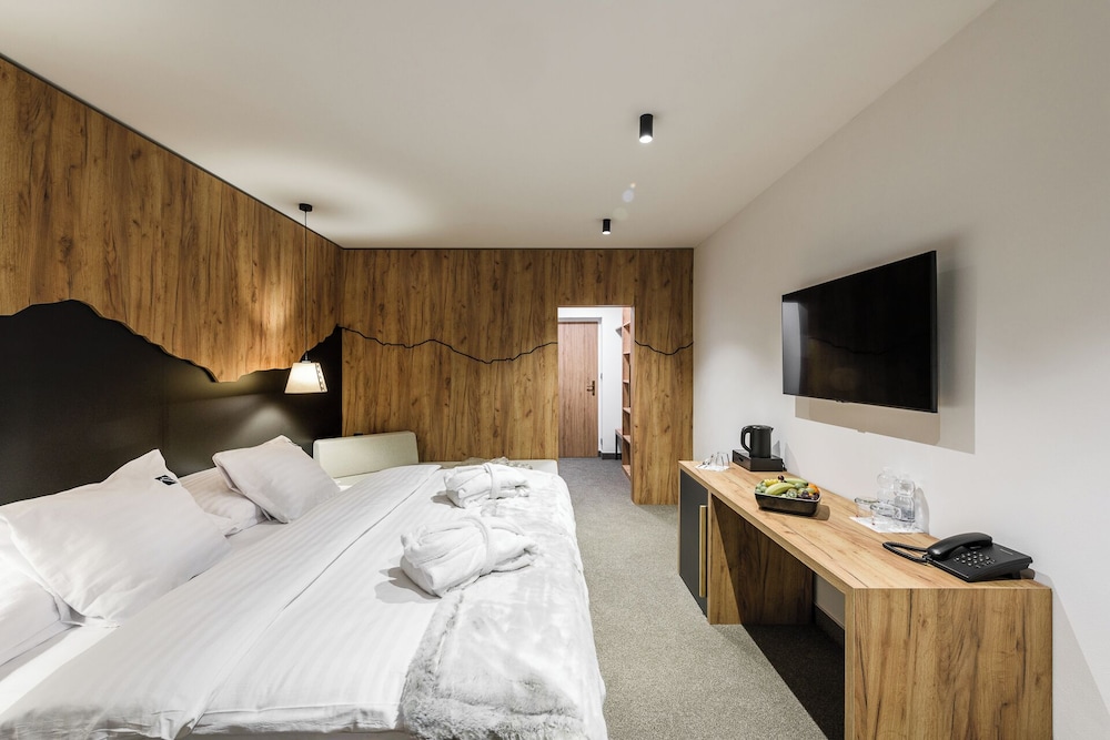 Wellness Hotel Svornost 15/69