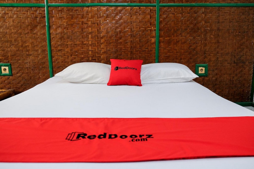 Reddoorz Plus Near Jalan Baru Bogor 25/32
