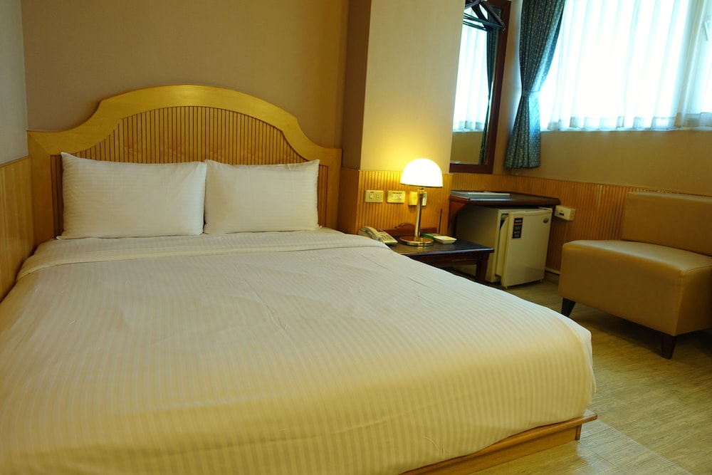 BASIC, DOUBLE BED