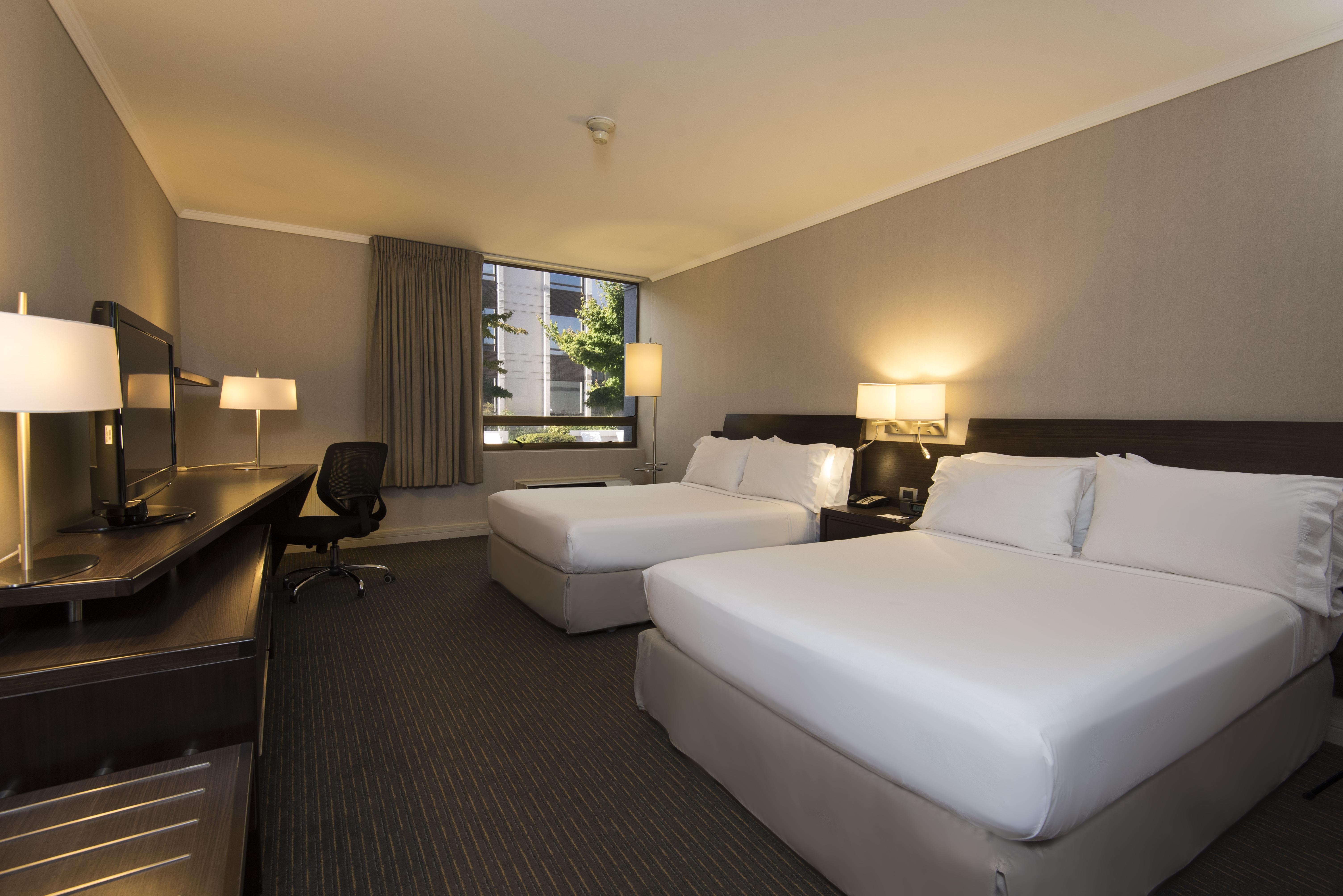 HOLIDAY INN EXPRESS CONCEPCION 28/74
