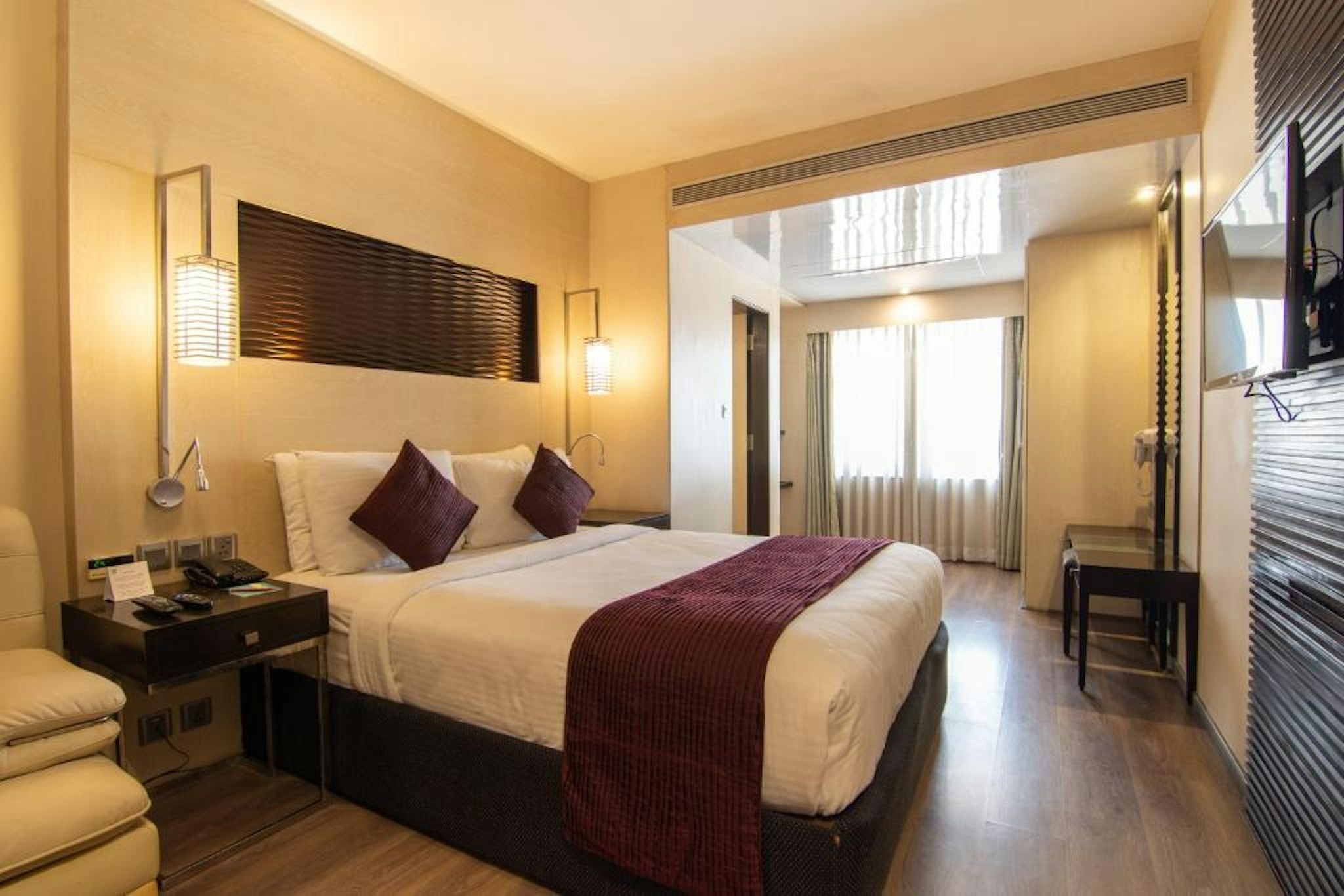 Halcyon Hotel Residences 23/55