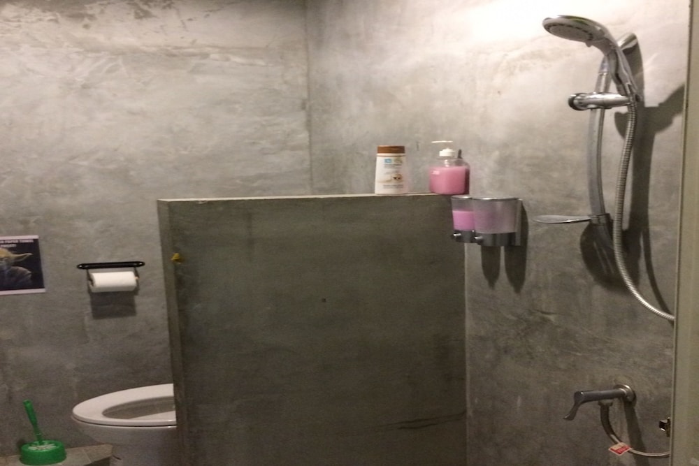 Staying Hostel 15/15