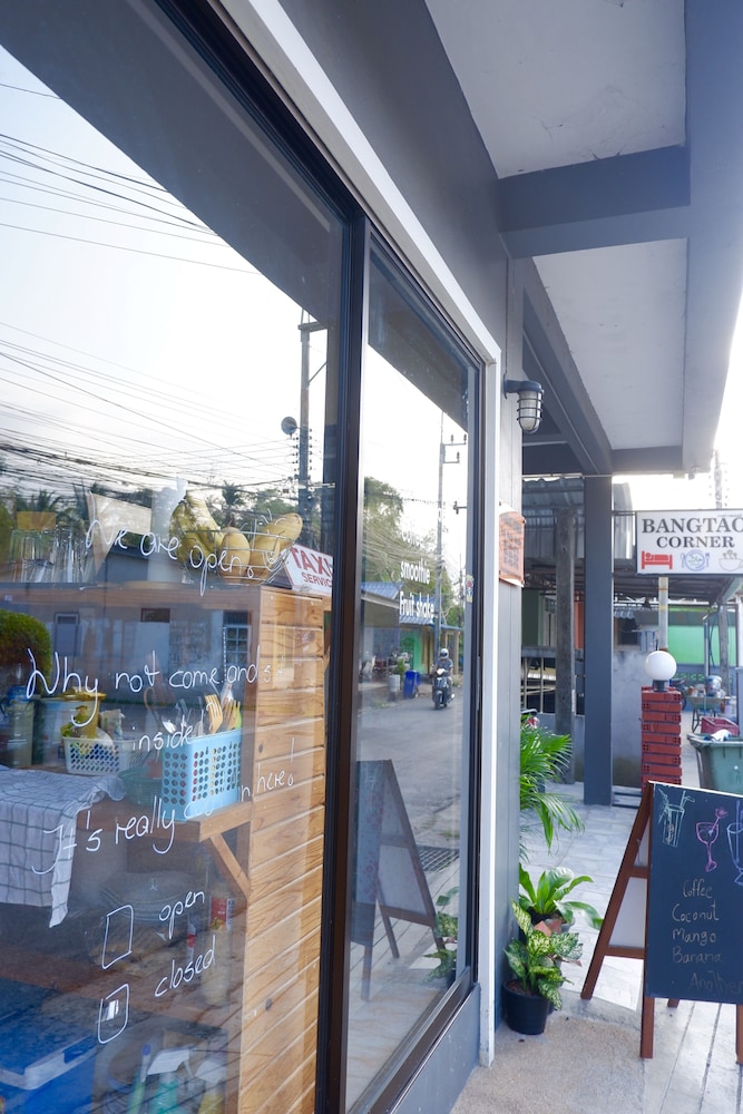 Bangtao Corner 8/30