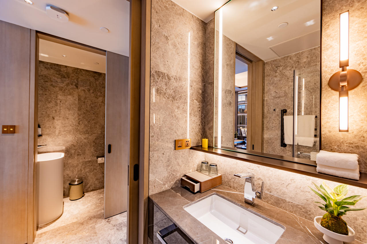 J Residence (Xiancun Metro Station Zhujiang New Town Guangzhou) 43/45