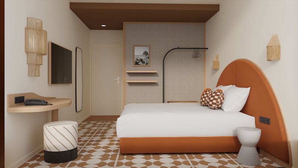 SUPERIOR, DOUBLE OR TWIN BED