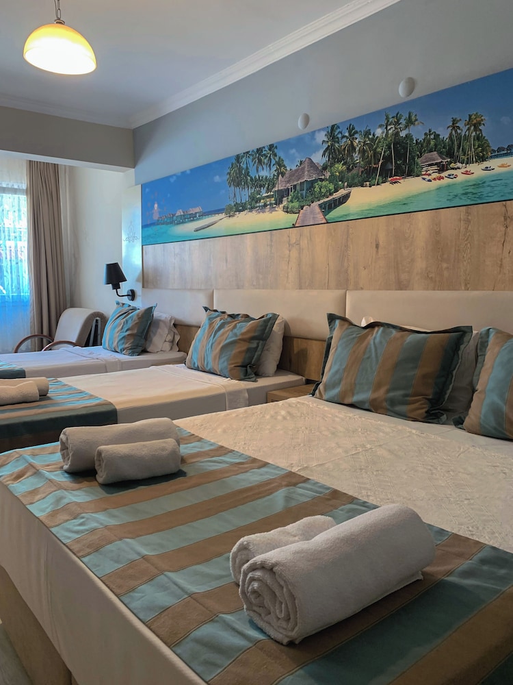 Akkan Beach Hotel 20/68