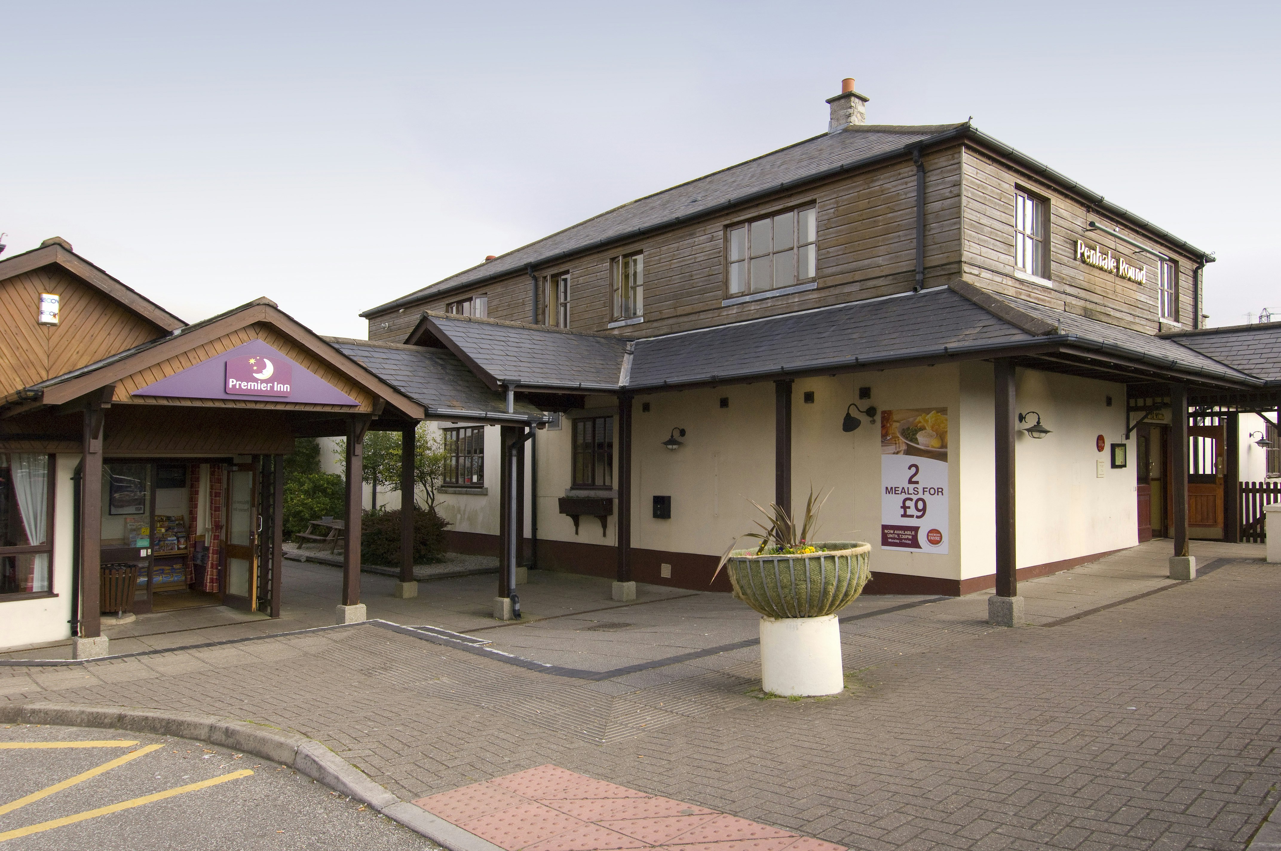 Premier Inn Newquay A 30 Fraddon in ST COLUMB MAJOR