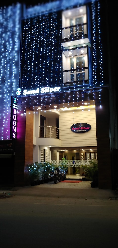 Sand Silver Business Hotel 4/23