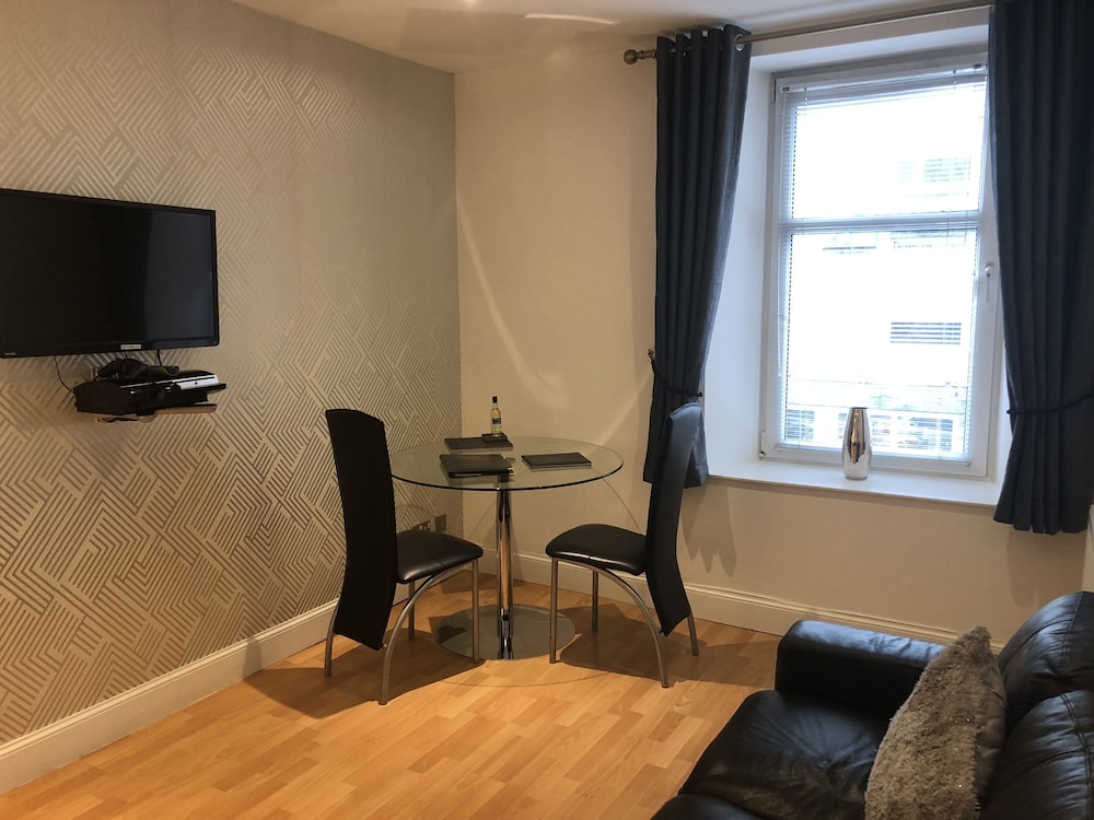 Chapel Apartments 23/29