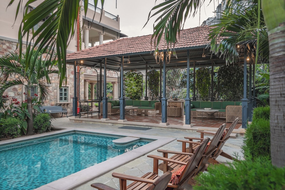 Niravi Jaipur 33/50