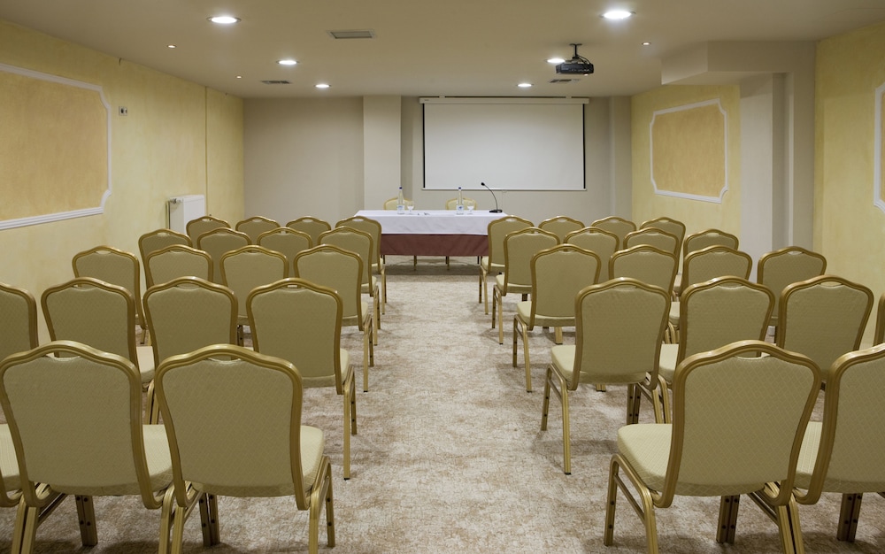 Domotel Neve Mountain Resort & Spa 52/64