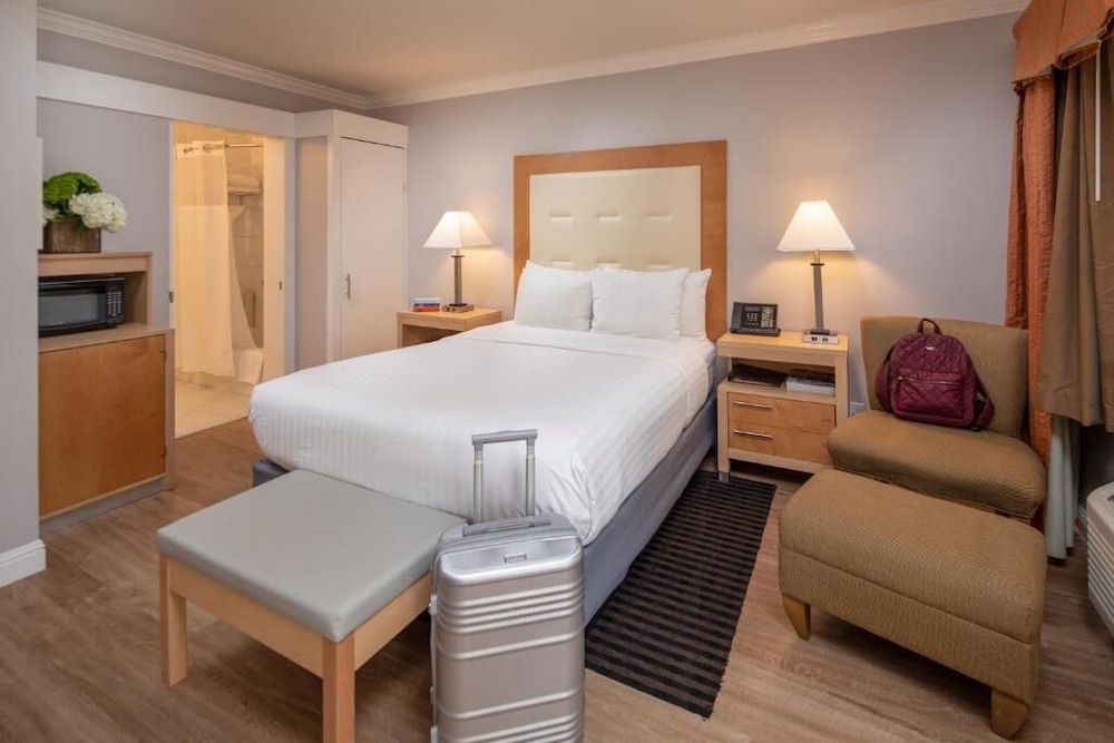 Millwood Inn And Suites 45/67