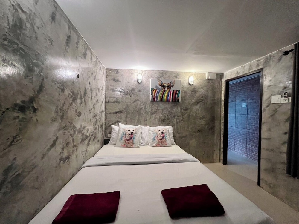 Baan Bua Talay 43/65