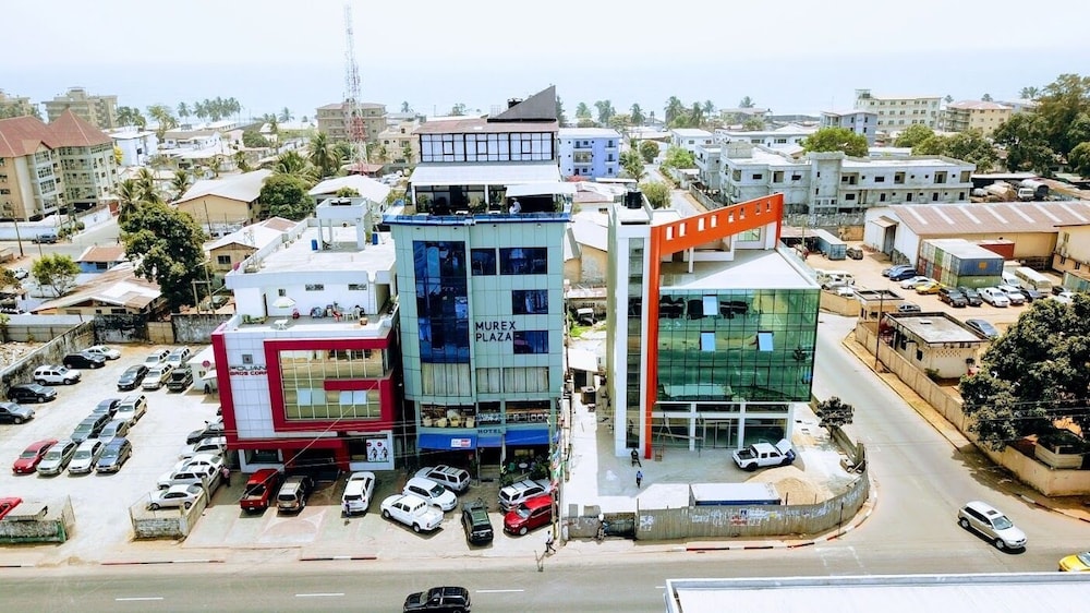 Murex Plaza Hotel and Suites 31/33
