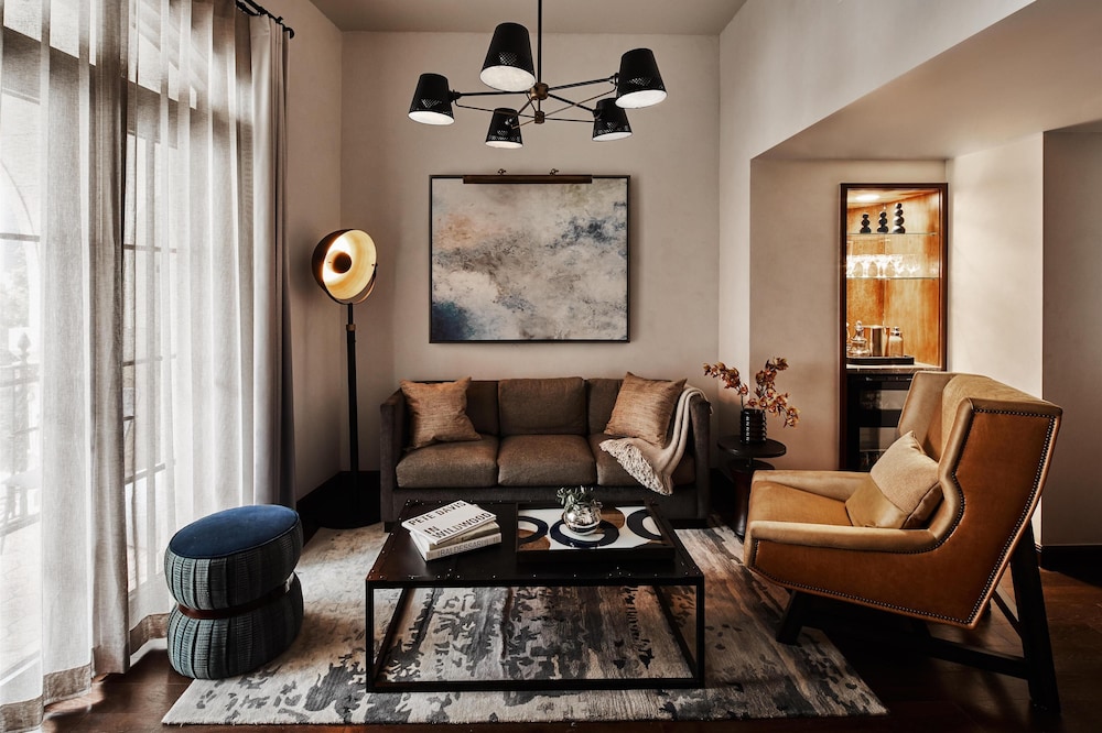 Hotel Figueroa - Unbound Collection By Hyatt 30/50