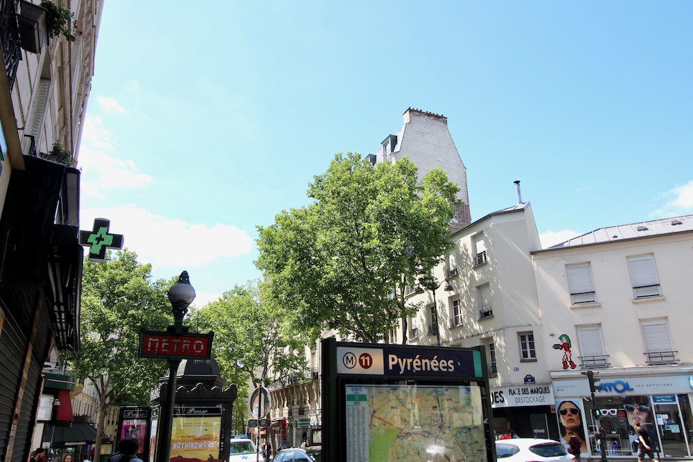 Hotel des Pyrenees 1/50