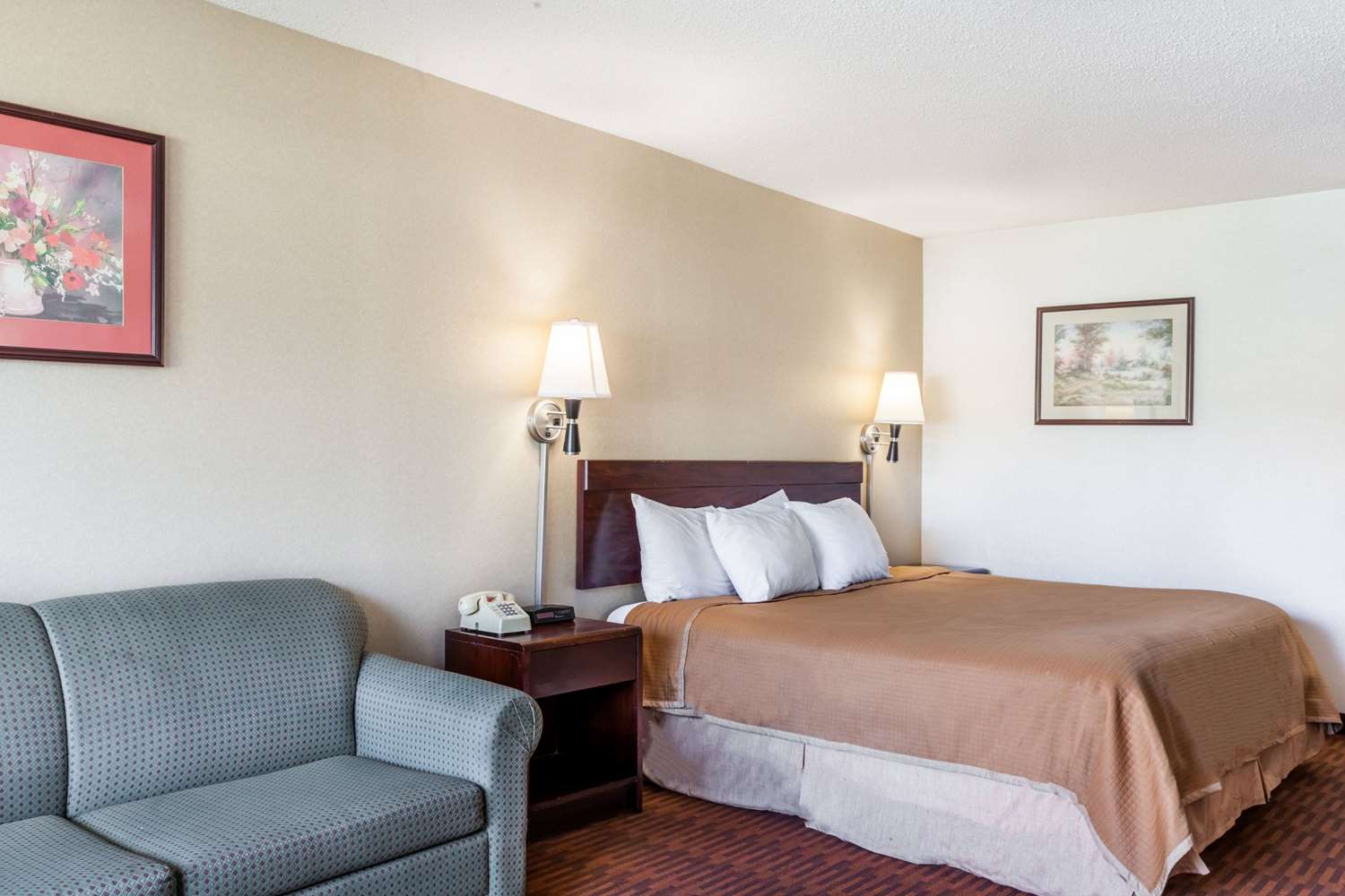 Howard Johnson By Wyndham Albany 13/43