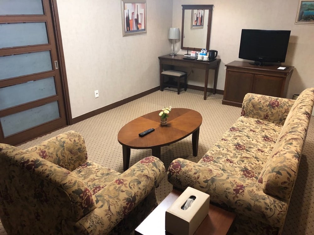 Hotel Inter Burgo Wonju 21/23