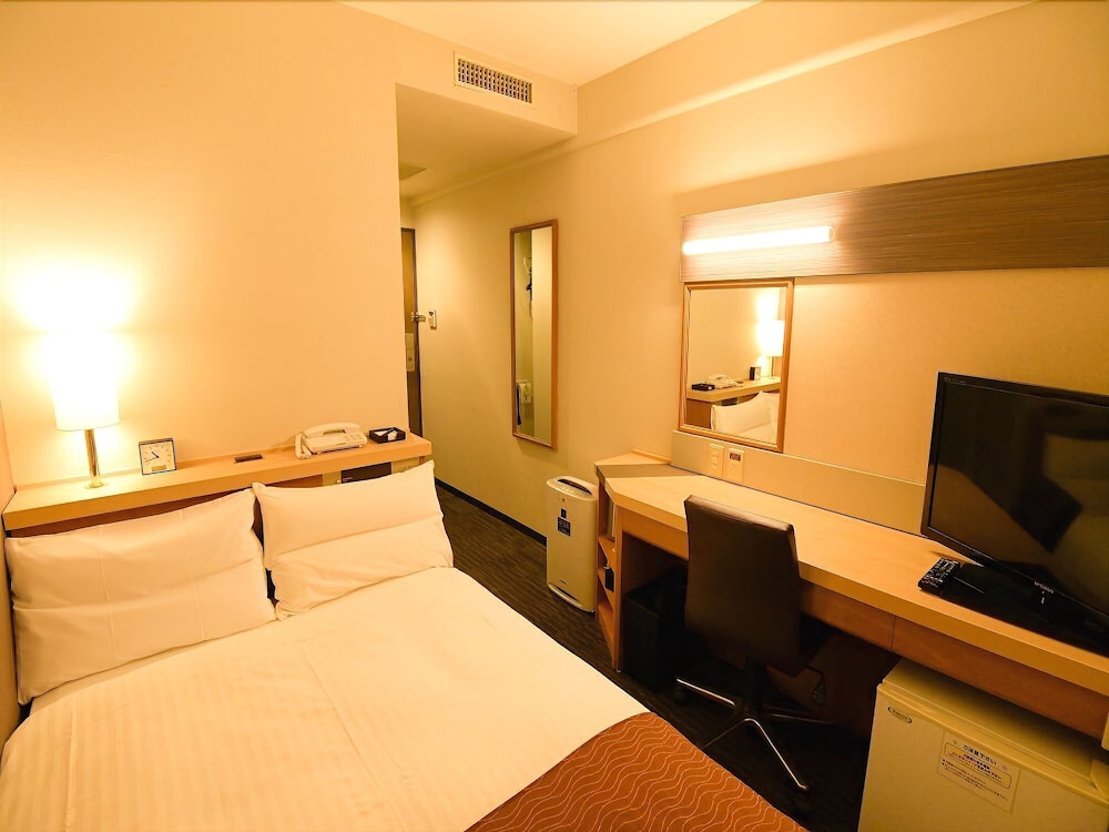 VIA INN SHIN-OSAKA WEST 10/42