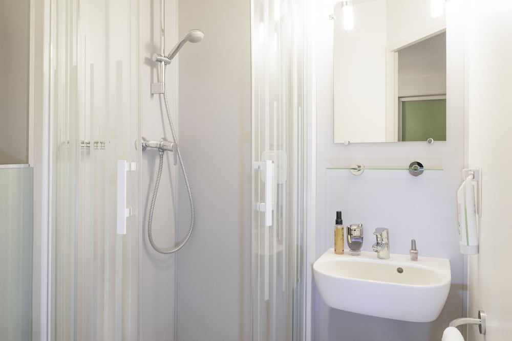 Ibis Budget Lyon Confluence 18/56