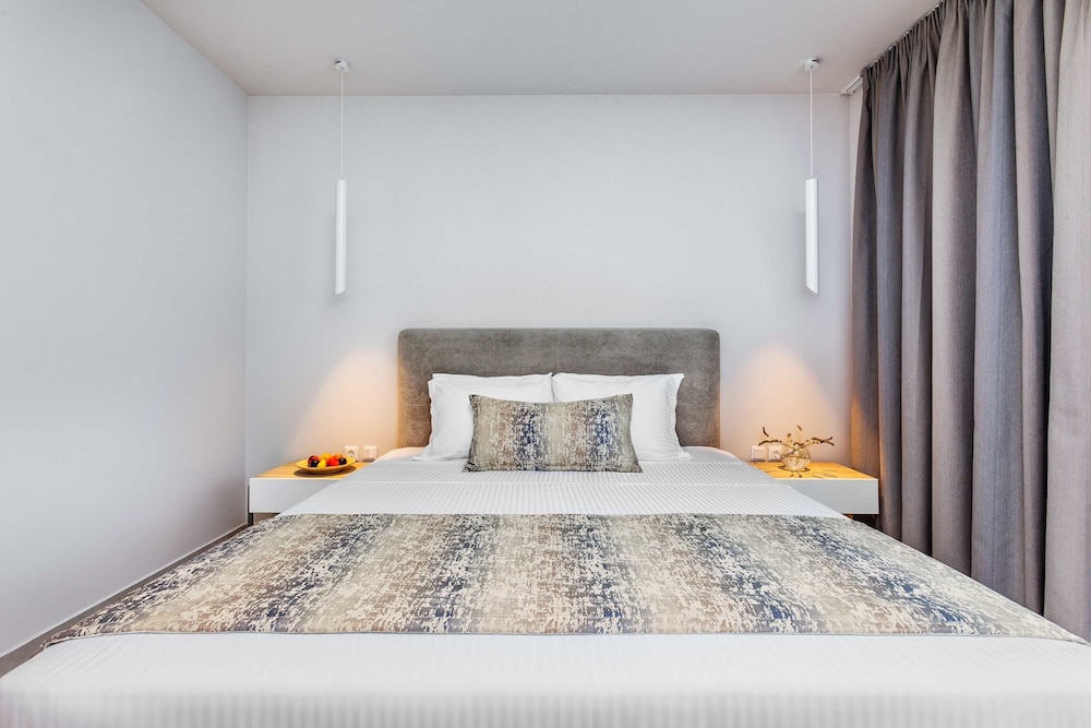 Kriopigi Hotel 49/104