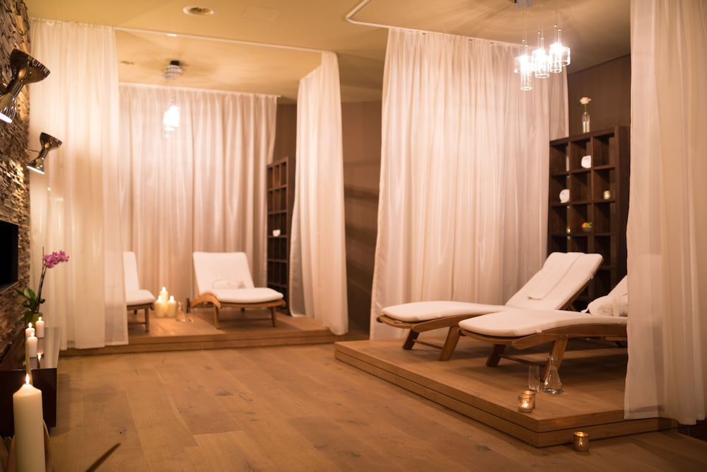 Peaks Place Apartment Hotel And Spa 33/68