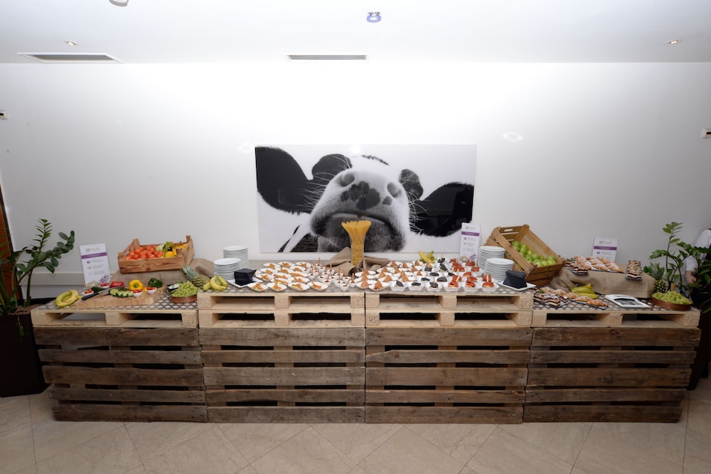 Hotel Mercure Wien Westbahnhof 42/71