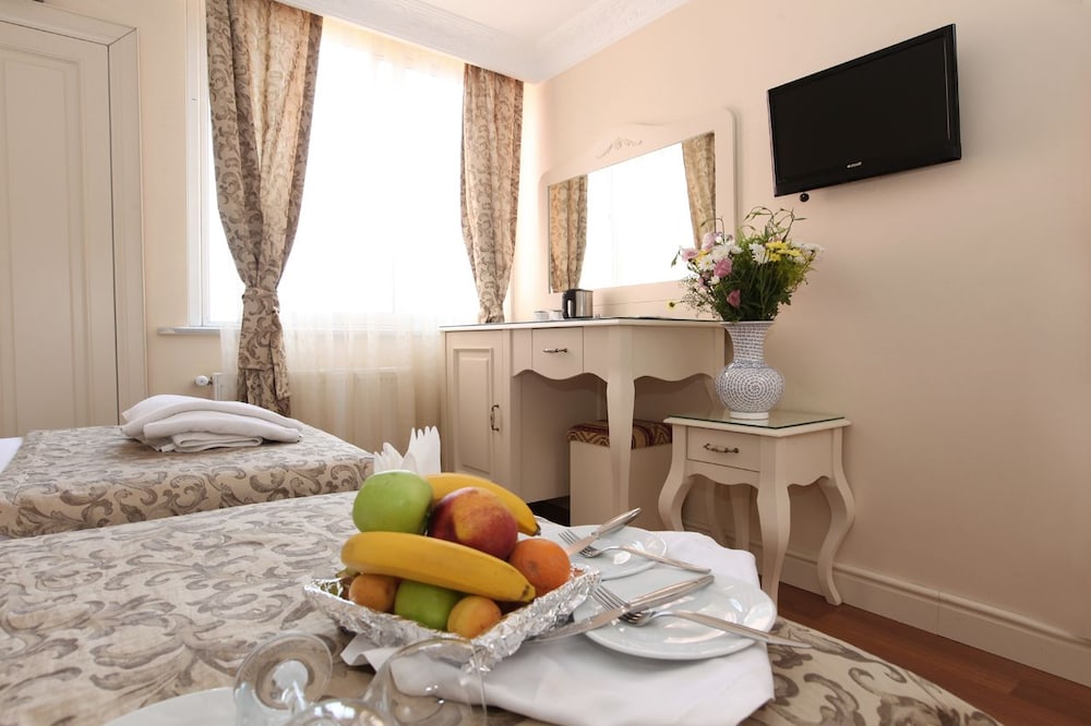 Sirkeci Park Hotel 37/68