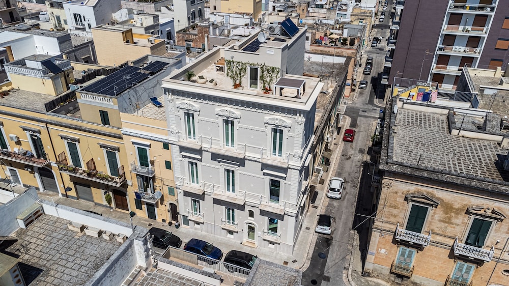 Palazzo Clemente 1/50