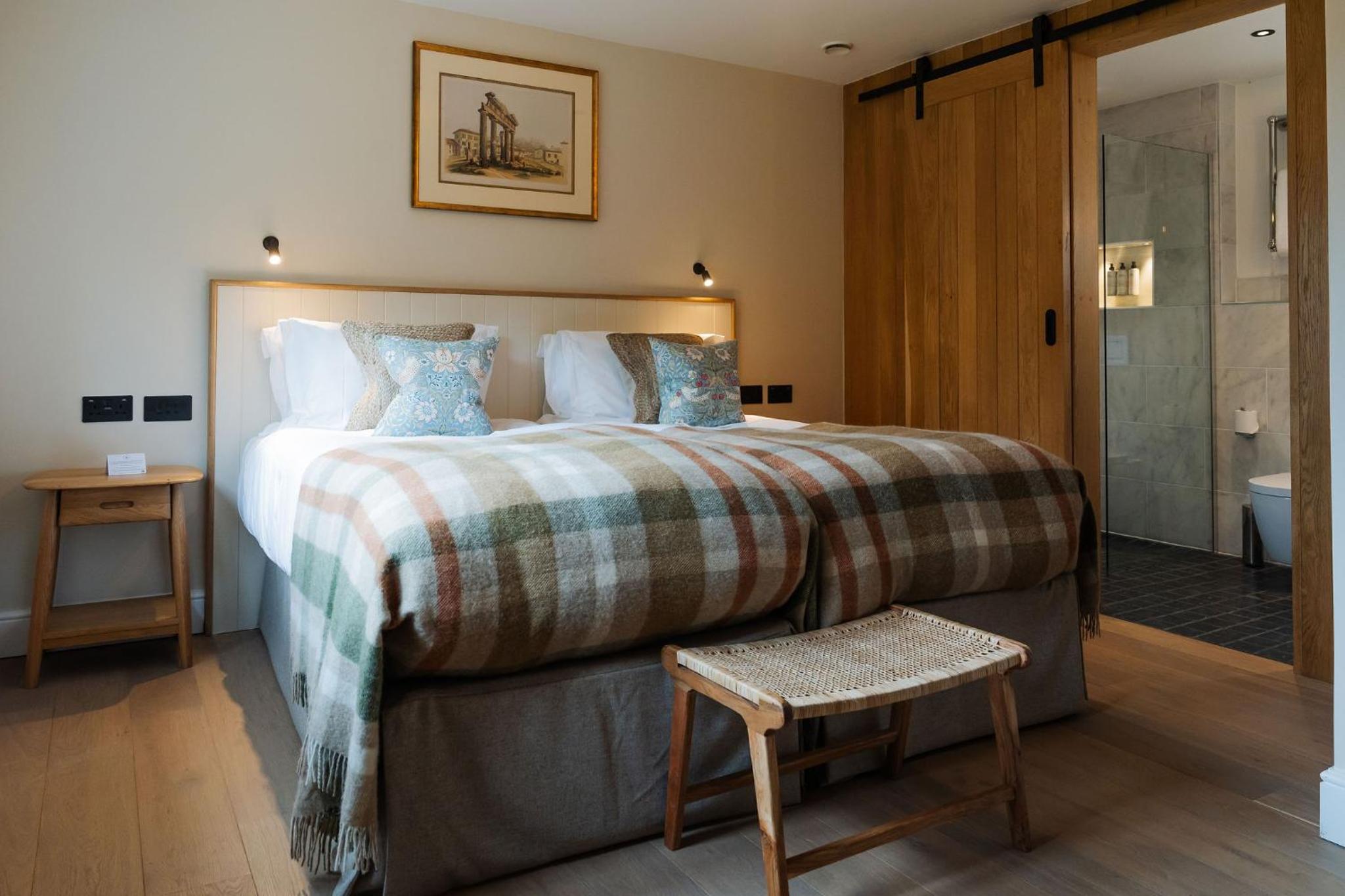 2 Bedrooms, Grand, Cottage