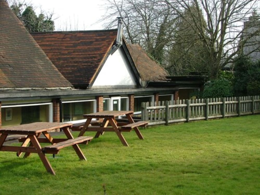 The Roebuck Inn 18/21