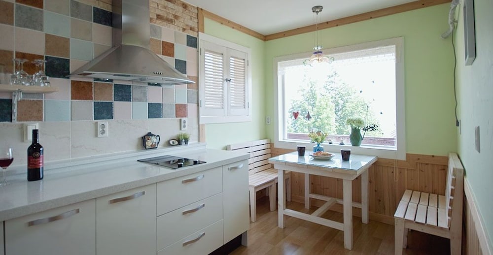 Namhae U.S. Town Bins House Pension 24/37