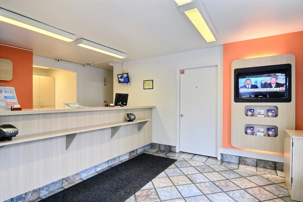 Motel6 Tumwater, WA - Olympia 11/39