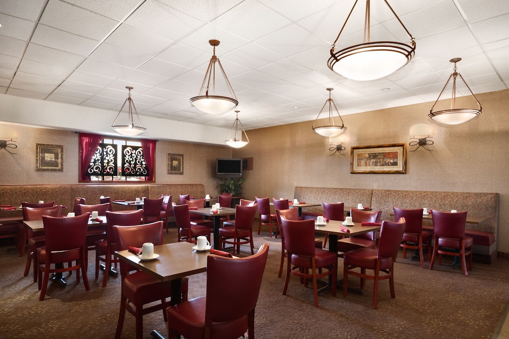 Wyndham Garden Wichita Downtown 31/47