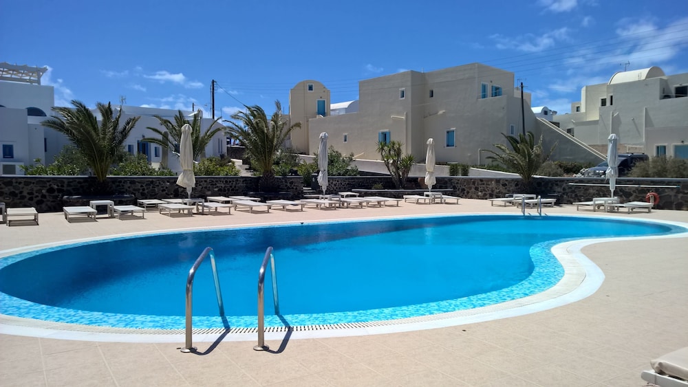 Laokasti Villas 3/48