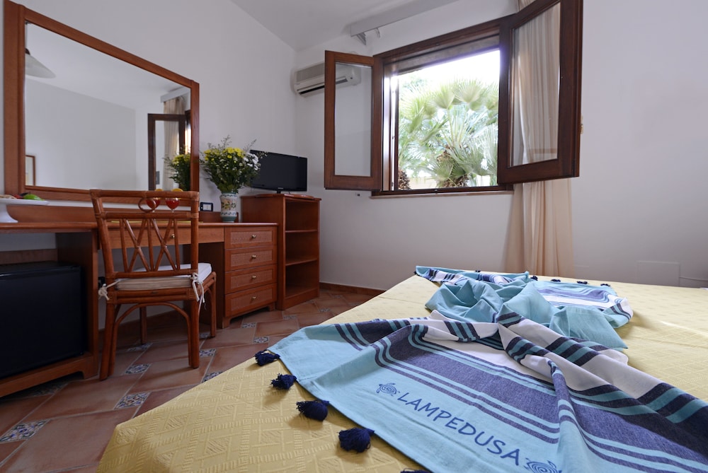 Oasis Hotel Residence and Resort 12/46
