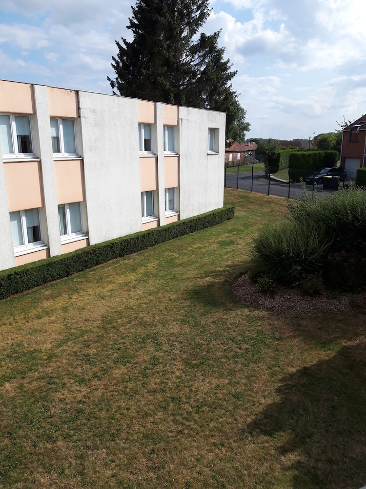 Ibis Cambrai 60/65