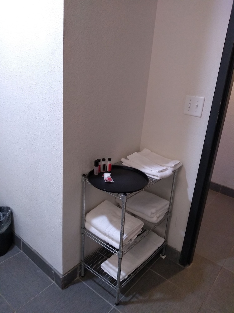 Days Inn by Wyndham Alva 22/24