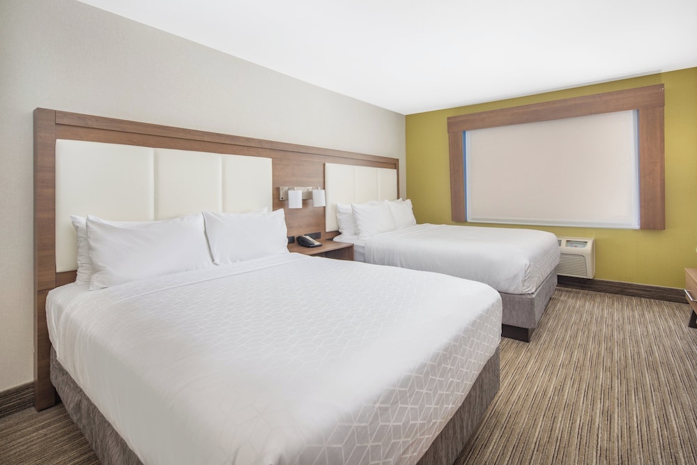 1 Bedroom, Feature, Suite, 2 Queen Beds
