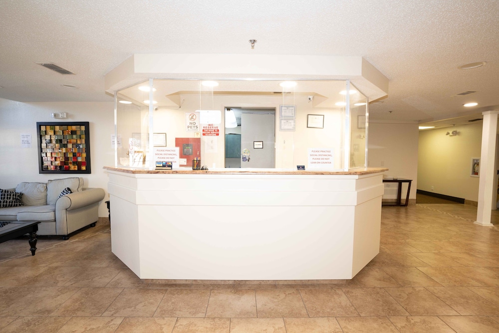 Regency Inn & Suites DFW 8/36