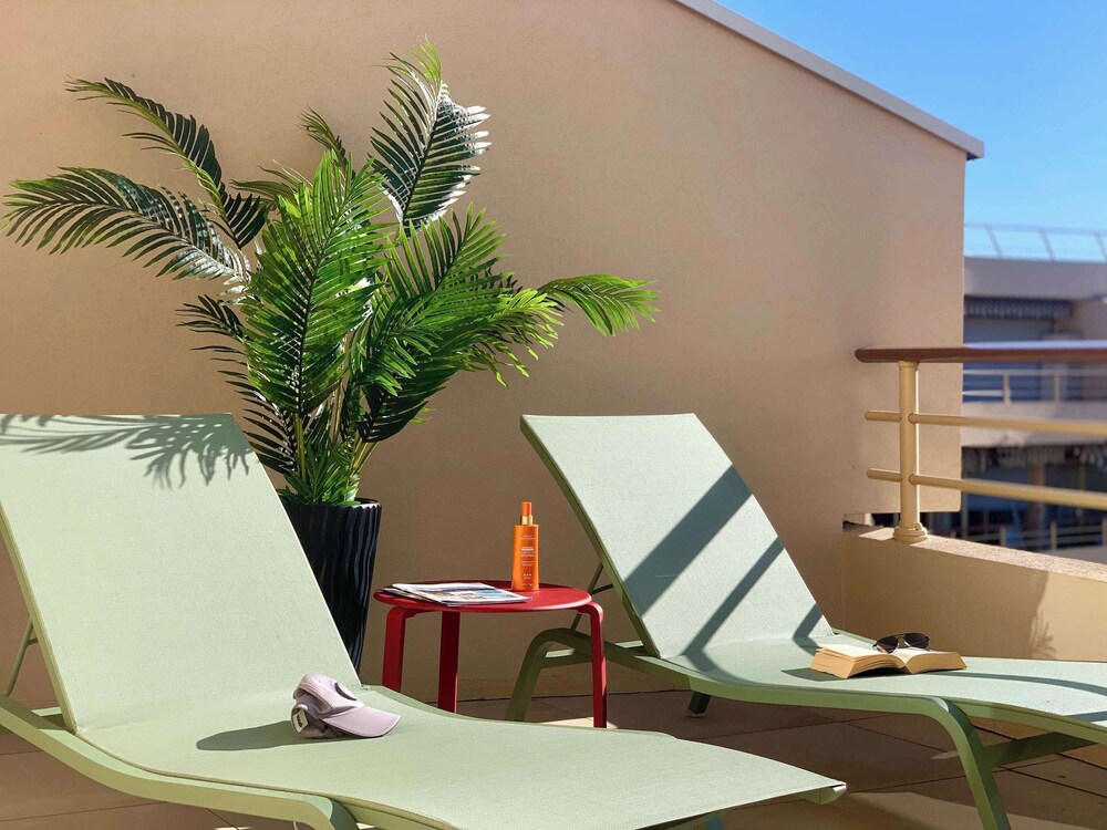 ibis Cannes Plage La Bocca 41/63