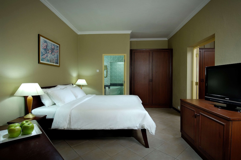 Berjaya Beau Vallon Bay Resort & Casino 13/64