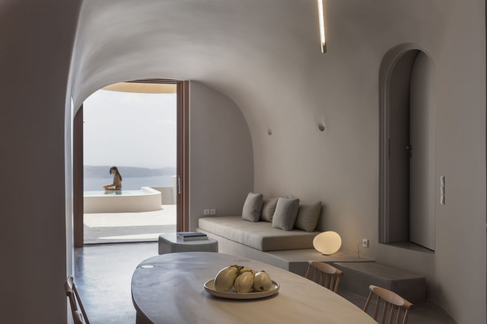 Aesthesis Boutique Villas 20/50