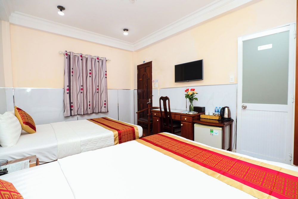 Hanh Phuc Hotel 27/55